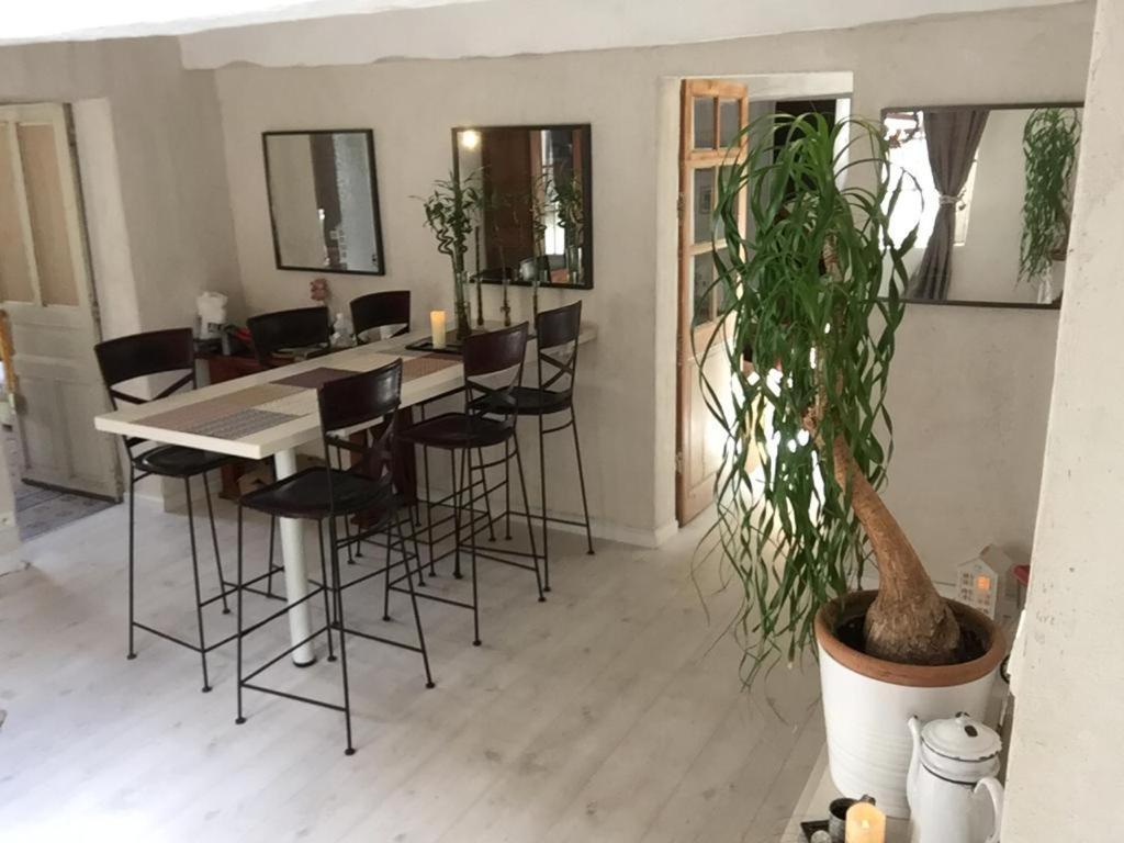 Apartamento Abbey Road Le Thoureil Exterior foto